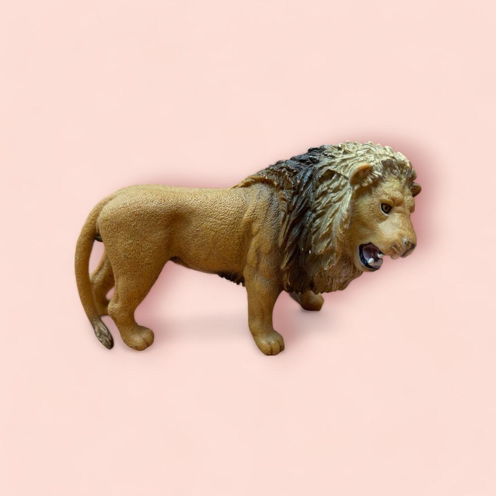 Schleich MALE LION Adult Animal Figure 2014 D-73527